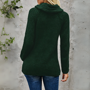 Amira – Elegant Turtleneck Sweater