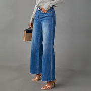 Veronica - Relaxed Women's Jeans