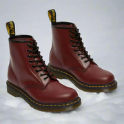 Lisa - Classic Veteran Boots