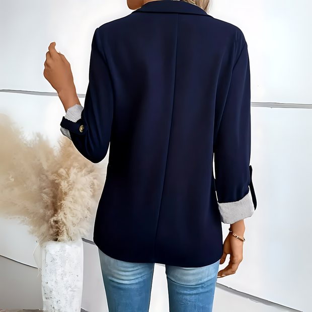 Beatrice – Elegant Button-Front Blazer