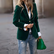 Sienna – Elegant Velvet Blazer