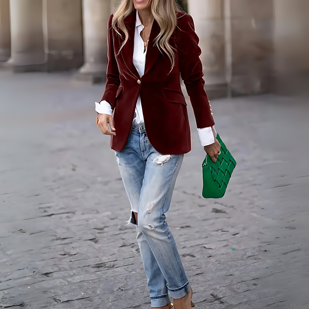 Sienna – Elegant Velvet Blazer