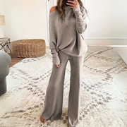 Ana - Elegant Knitted Jumper & Trouser Set