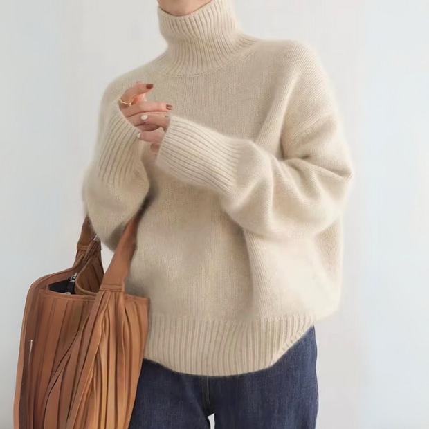 Iga - Luxury Cashmere Turtleneck Sweater